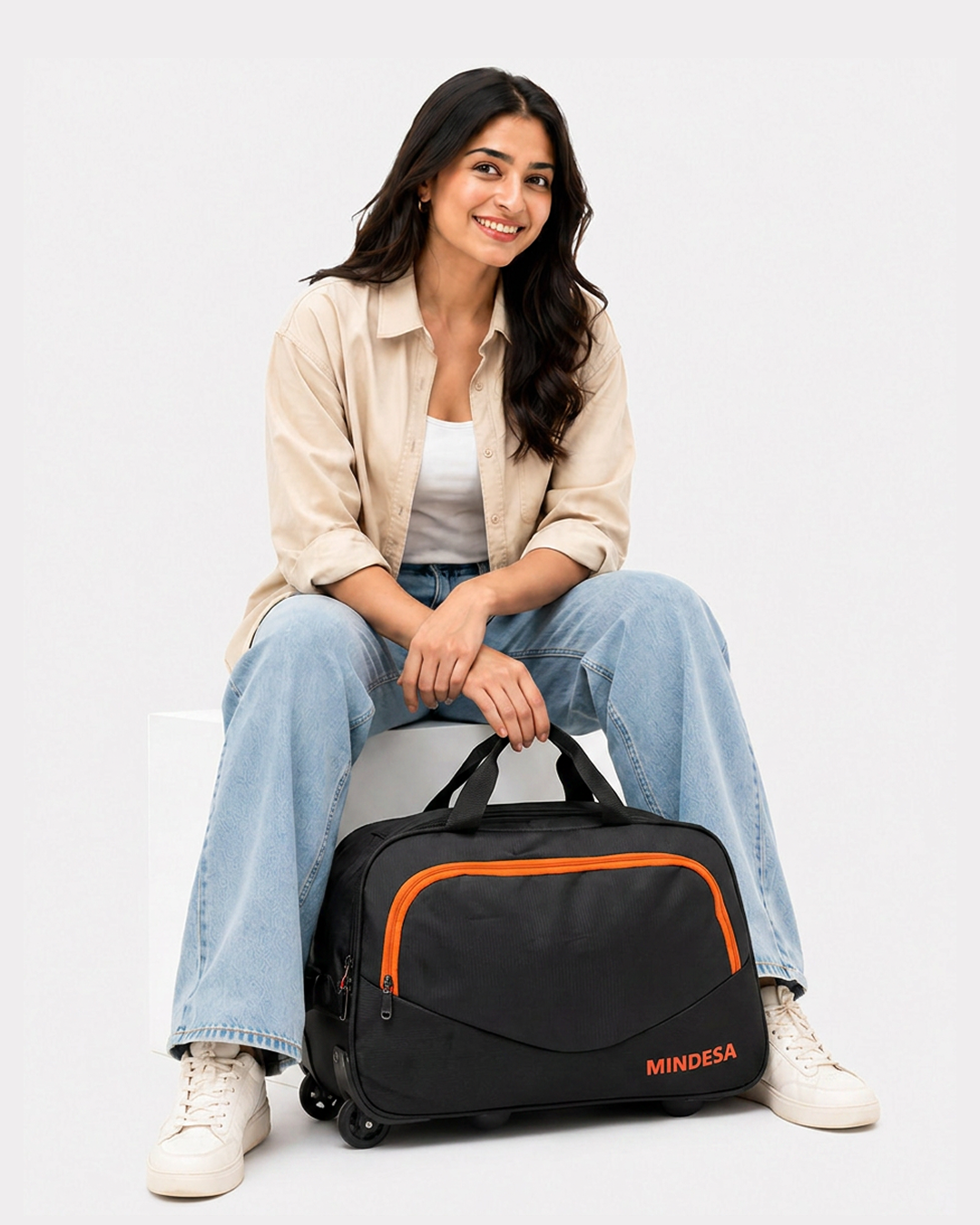 MINDESA ARROW DUFFLE | Wheeled Trolley Bag